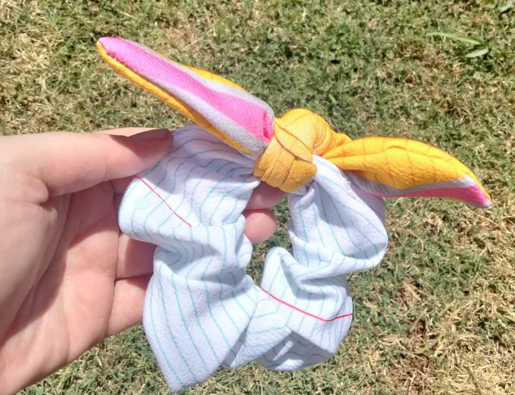 Mix match scrunchie