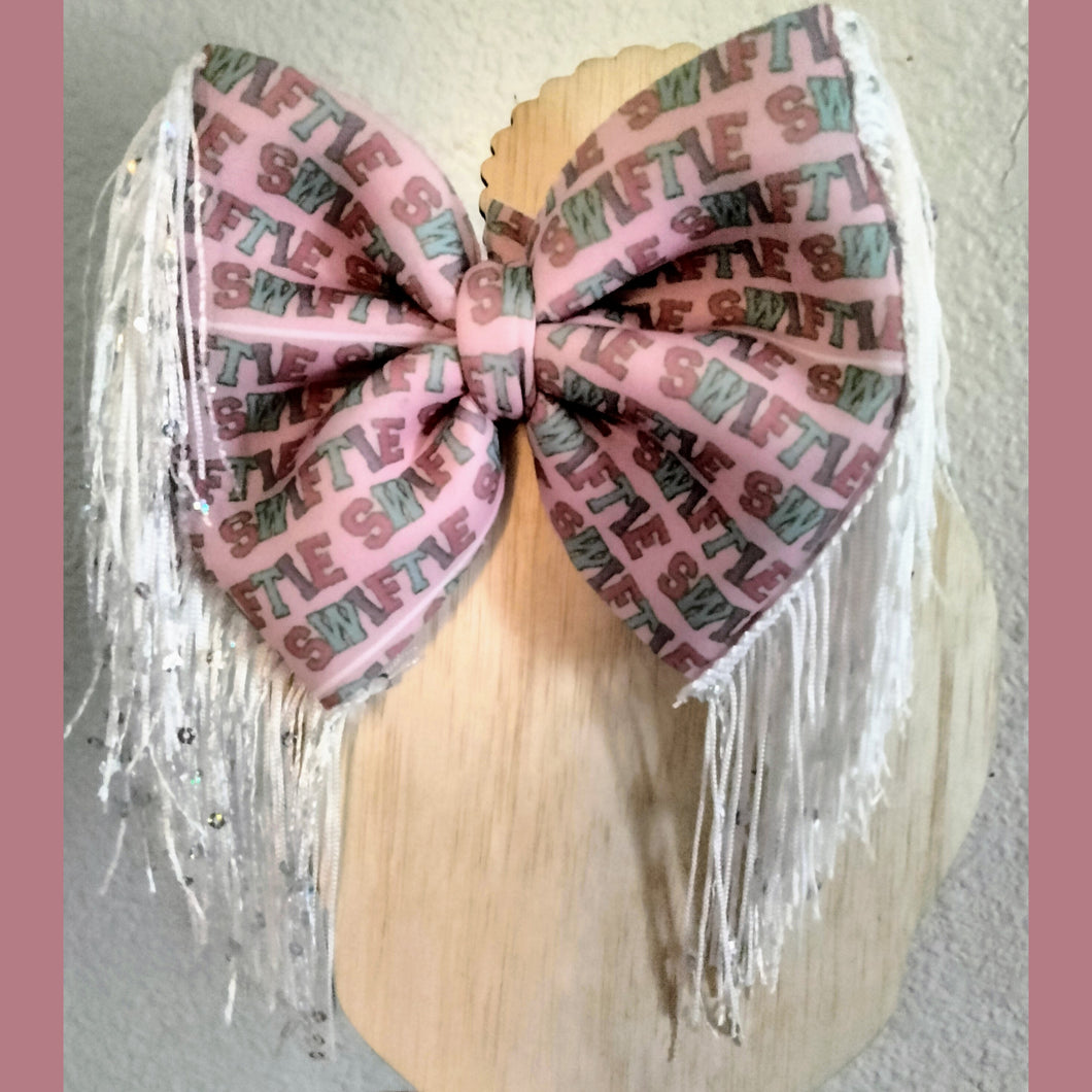 Swiftie bow/ piggie set