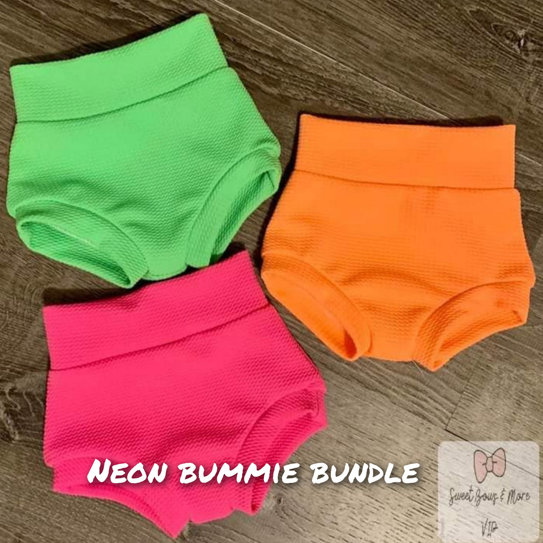 Add in bows / piggies to match bummies