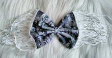 Load image into Gallery viewer, Taylor swift bow with fringe
