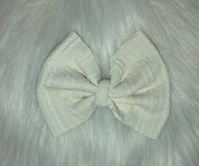 Load image into Gallery viewer, Cream
