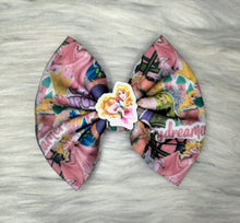 Load image into Gallery viewer, Princess bows
