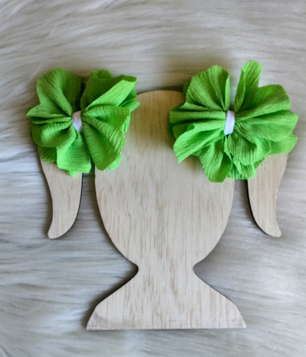 Green flower piggies