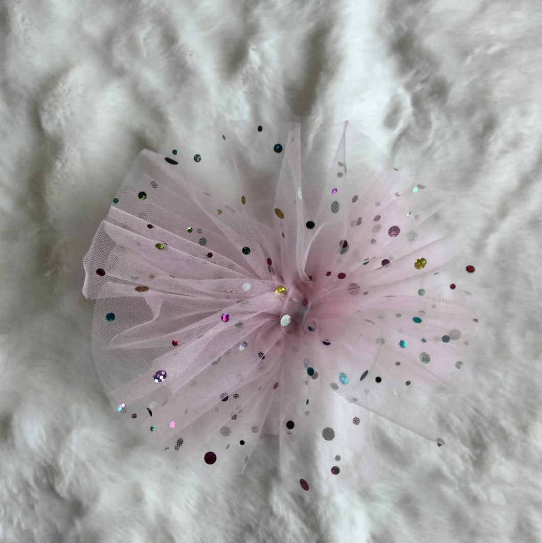 Sparkle shredded bow