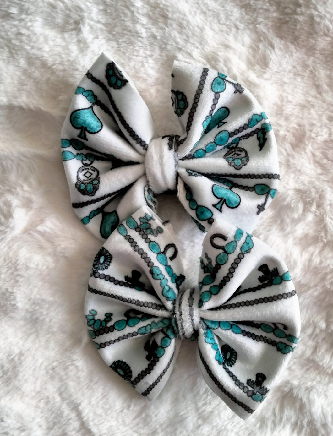 Cowgirl charms velvet piggies