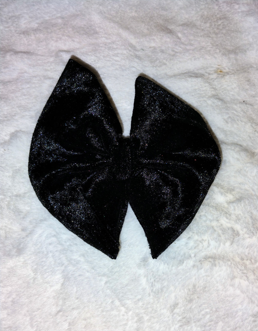 Black velvet bow