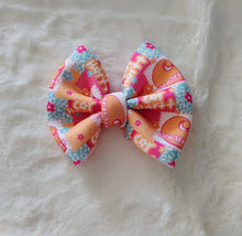 Load image into Gallery viewer, Bow/ piggie Carhartt
