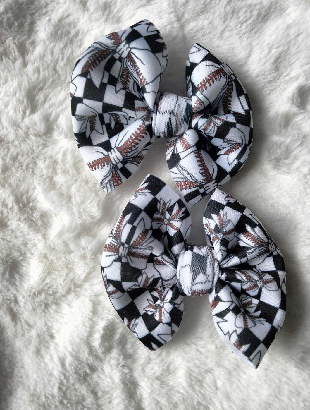 Baseball bow piggies