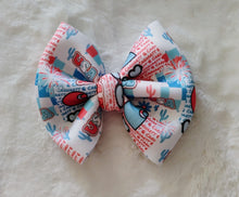 Load image into Gallery viewer, Bow/ piggies RWB Carhartt
