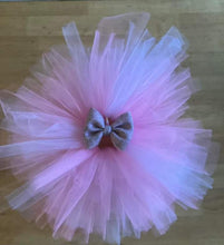 Load image into Gallery viewer, Doll and me tutu with bow
